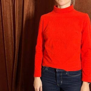 Vintage 1970s Red-Orange turtleneck